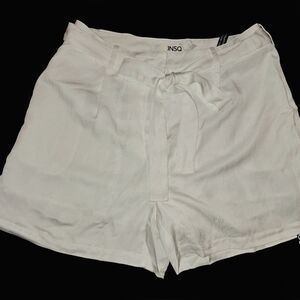 JNSQ Coline Women's White Shorts Size 8
